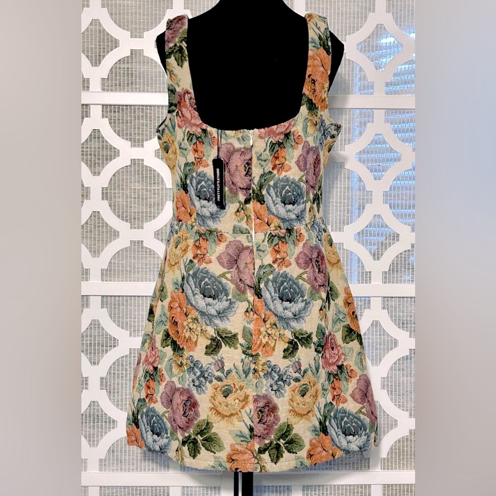 Floral Tapestry A-Line Dress in Multi - Picture 7 of 15